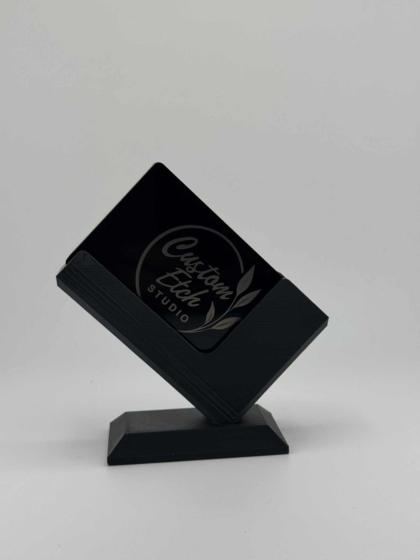 3D Printed Business Card Holder – Modern & Customisable
