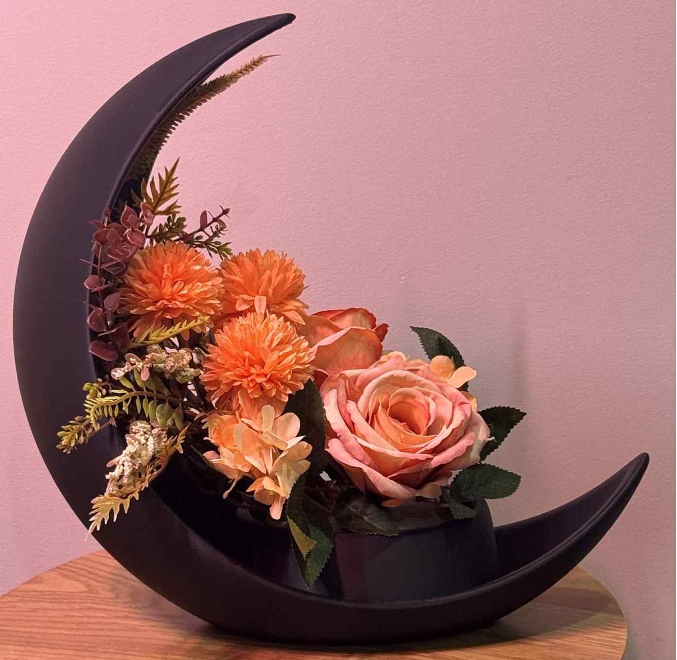 Moon Vase - flowers Not Included