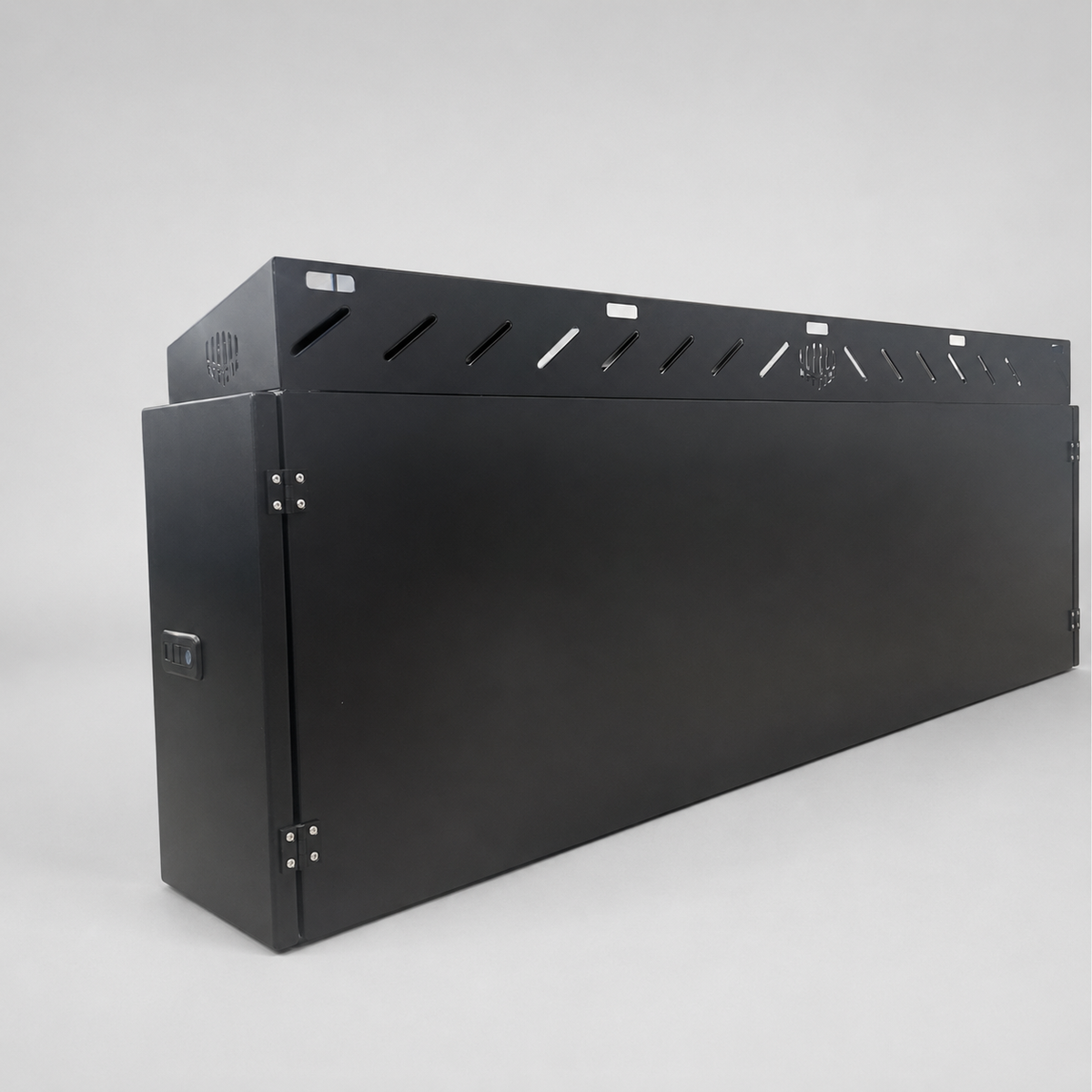 Custom Etch Aluminium Toolbox – 2300 x 640 x 300mm with Storage Rails