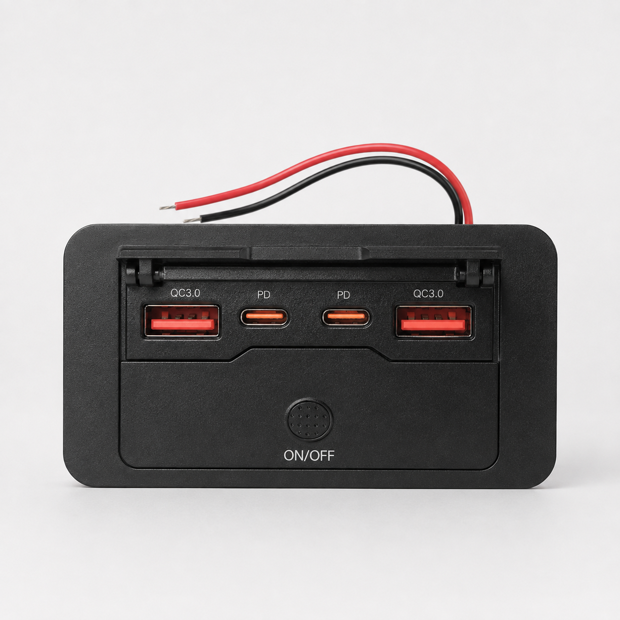 Custom Etch 4-Port USB-A & USB-C Charging Unit with Protective Cover