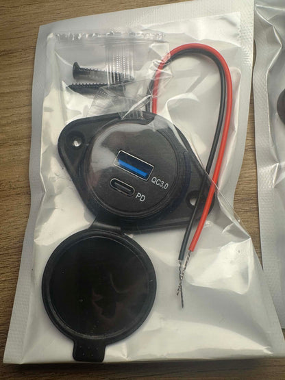 USB QC3.0 + USB-C PD Flush Mount Charging Socket